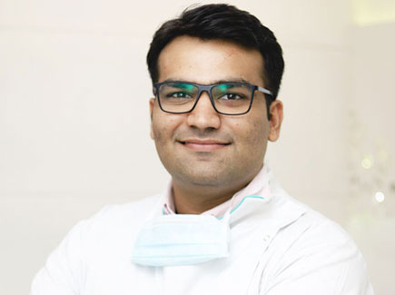 Best Dentist In Delhi